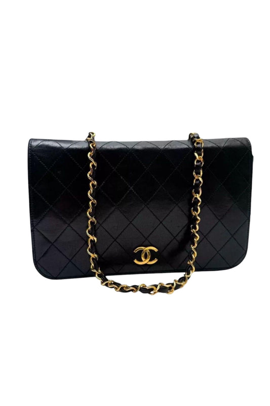 CHANEL VINTAGE FLAP BAG