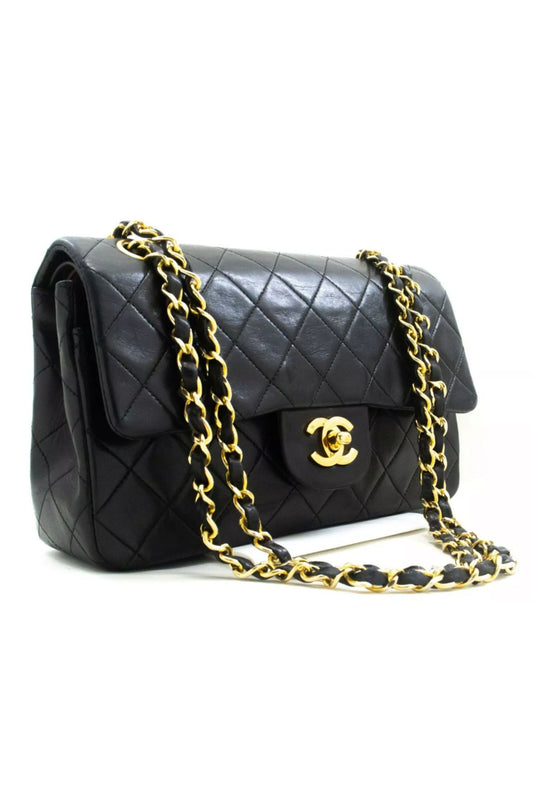 CHANEL CLASSIC MEDIUM FLAP BAG